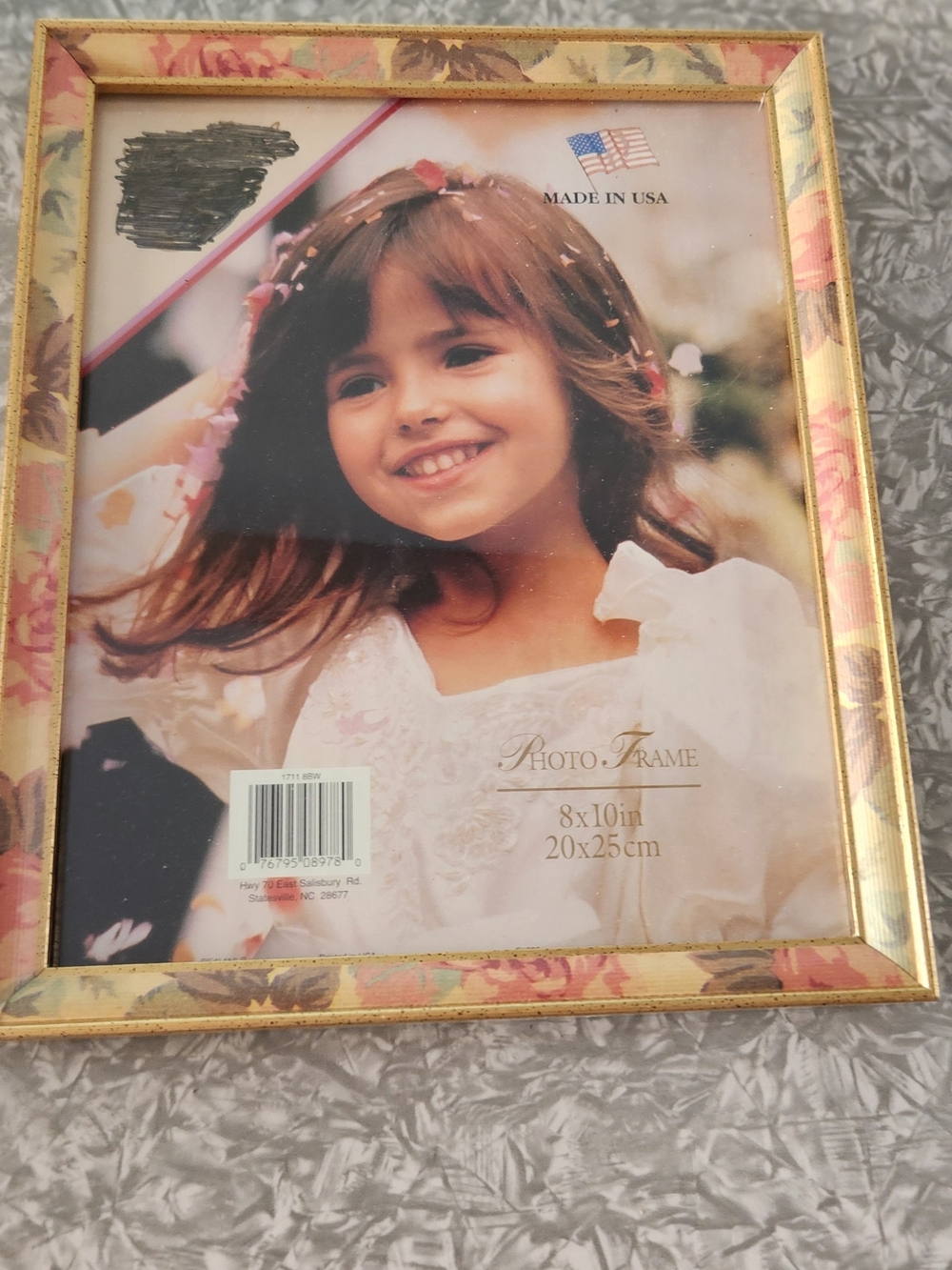 Source Unknown Pink Floral Photo Frame with Gold Trim